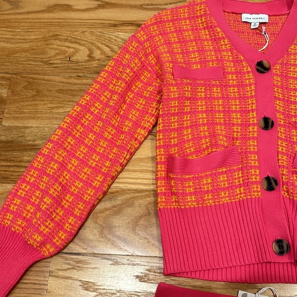 Pink and Orange Knit 2pc Set - Picture 4 of 6